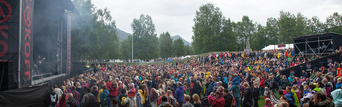 Konsert med lavvo til leie for uteservering